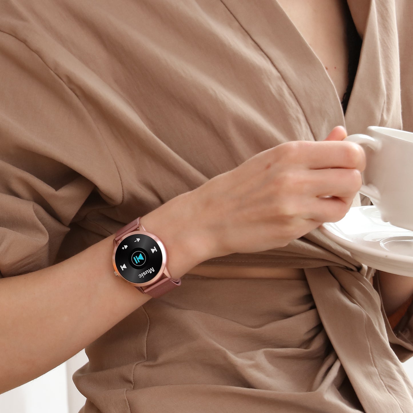 SCARLETT - Simple Neat Lady SmartWatch