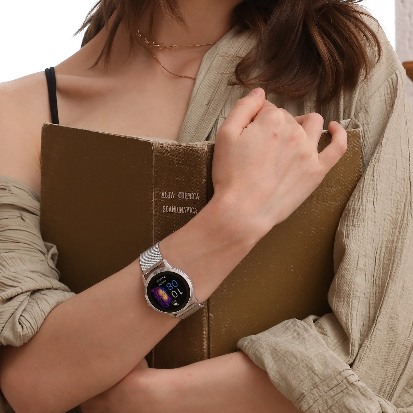 SCARLETT - Simple Neat Lady SmartWatch